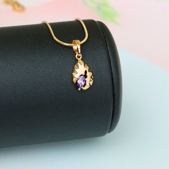 "Gold Teardrop Pendant with Marquise Purple Stone and Artistic Texture, XPPT1723 - Picture 4 of 13